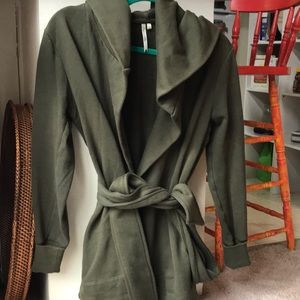 Petticoat Alley Green hooded wrap